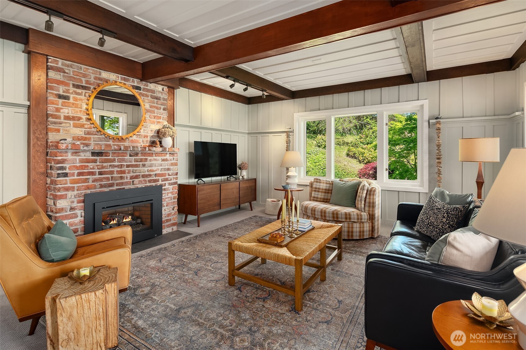 14830 Glen Acres Road Southwest Vashon, WA 98070 - Photo 10 of 38 Gallery Image 10