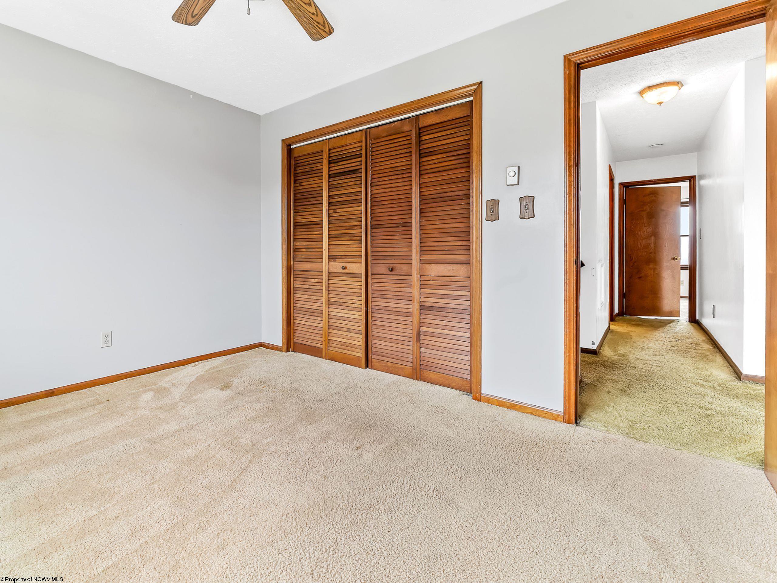 224 Hemlock Lane Reedsville, WV 26547 - Photo 16 of 41 Gallery Image 16