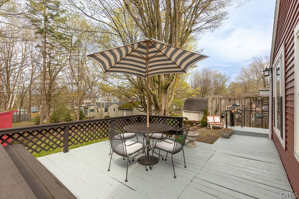 504 Walnut Street Manlius, NY 13066 - Photo 5 of 50