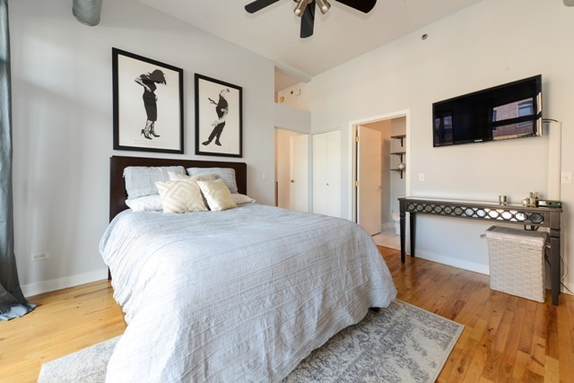 910 West Madison Street, Unit 501 Chicago, IL 60607 - Photo 8 of 12