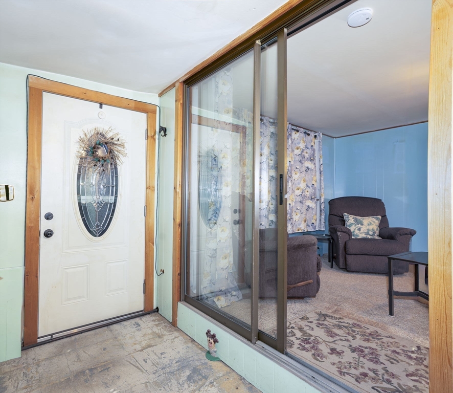 64 Rose Point Avenue Wareham, MA 02576 - Photo 2 of 31