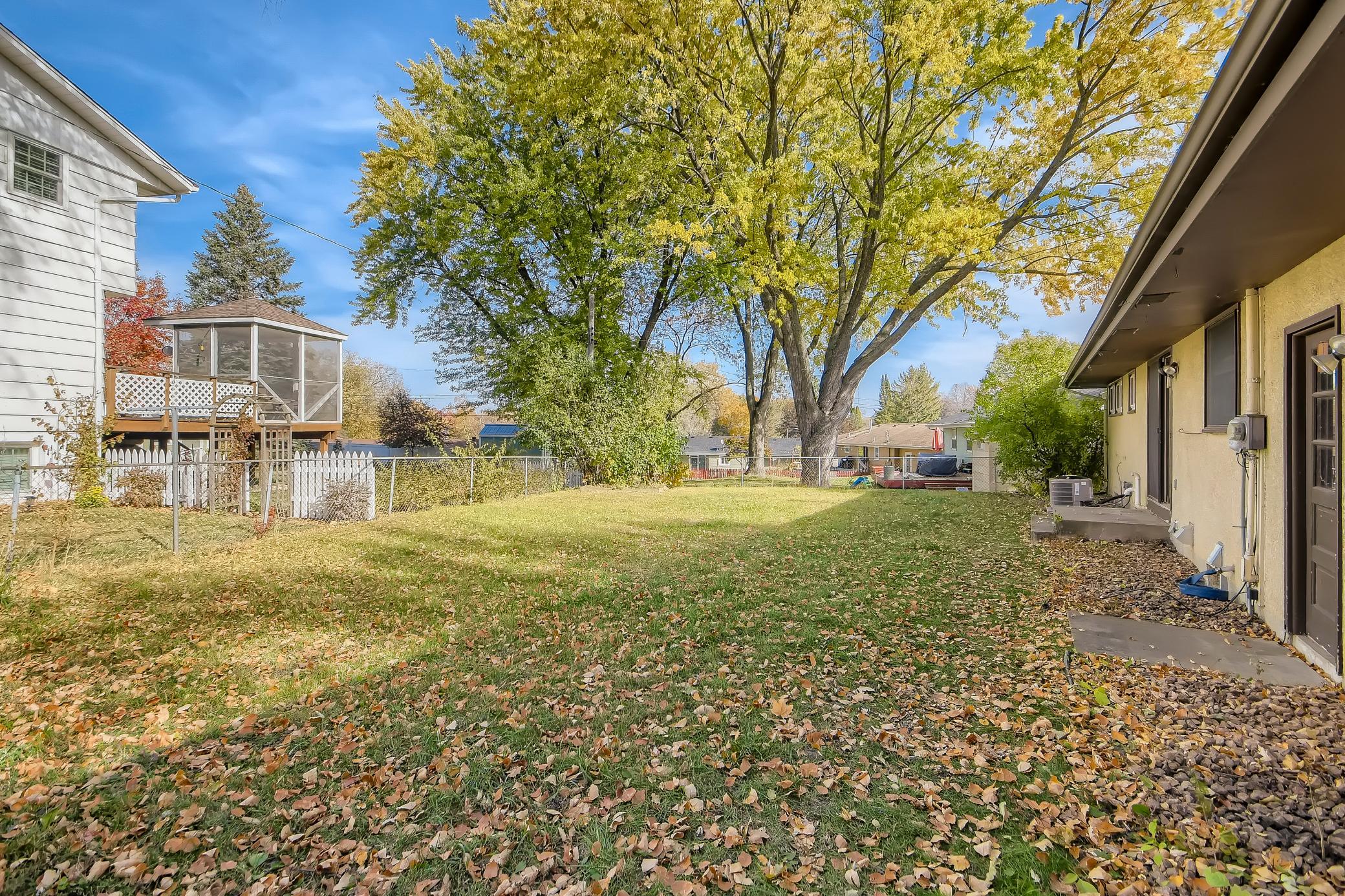 536 Benz Road New Brighton, MN 55112 - Photo 27 of 27 Gallery Image 27