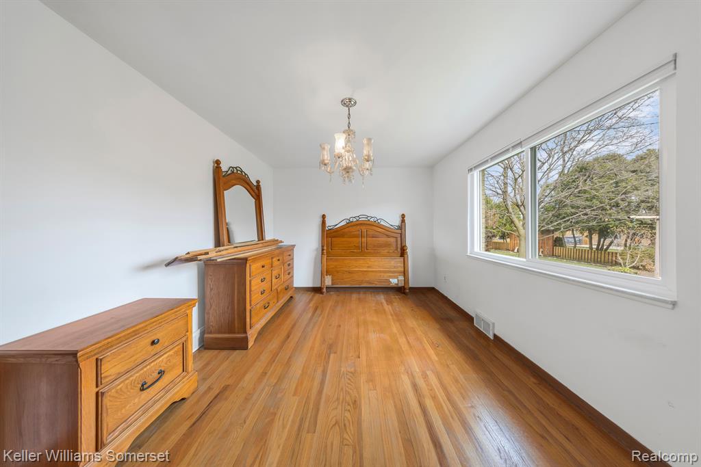 11000 Chicago Road Warren, MI 48093 - Photo 21 of 39 Gallery Image 21