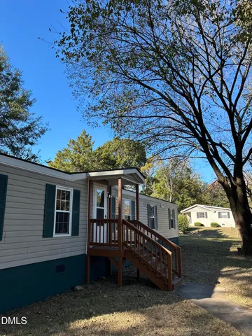 $1,695 | 223 7th Street, Wake Forest, NC 27587