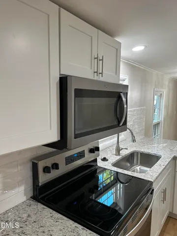 $1,695 | 223 7th Street, Wake Forest, NC 27587