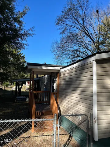 $1,695 | 223 7th Street, Wake Forest, NC 27587