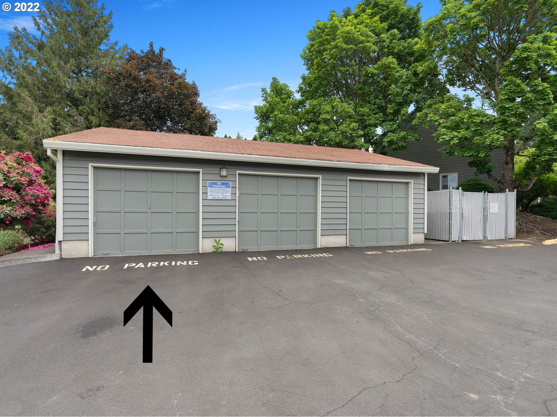 20470 Southwest Rosa Drive Beaverton, OR 97078 - Photo 23 of 32 Garage