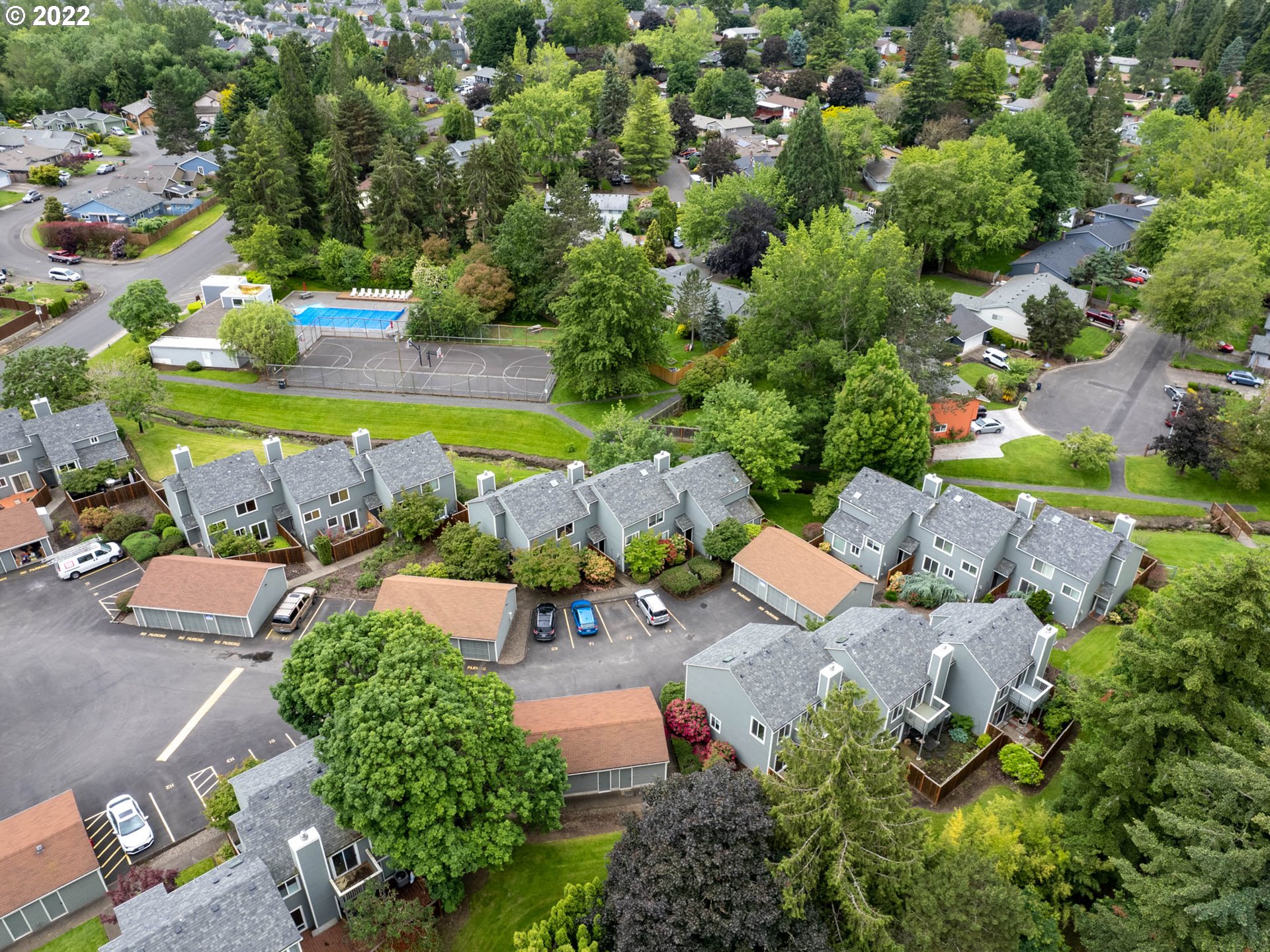 20470 Southwest Rosa Drive Beaverton, OR 97078 - Photo 31 of 32 Gallery Image 31