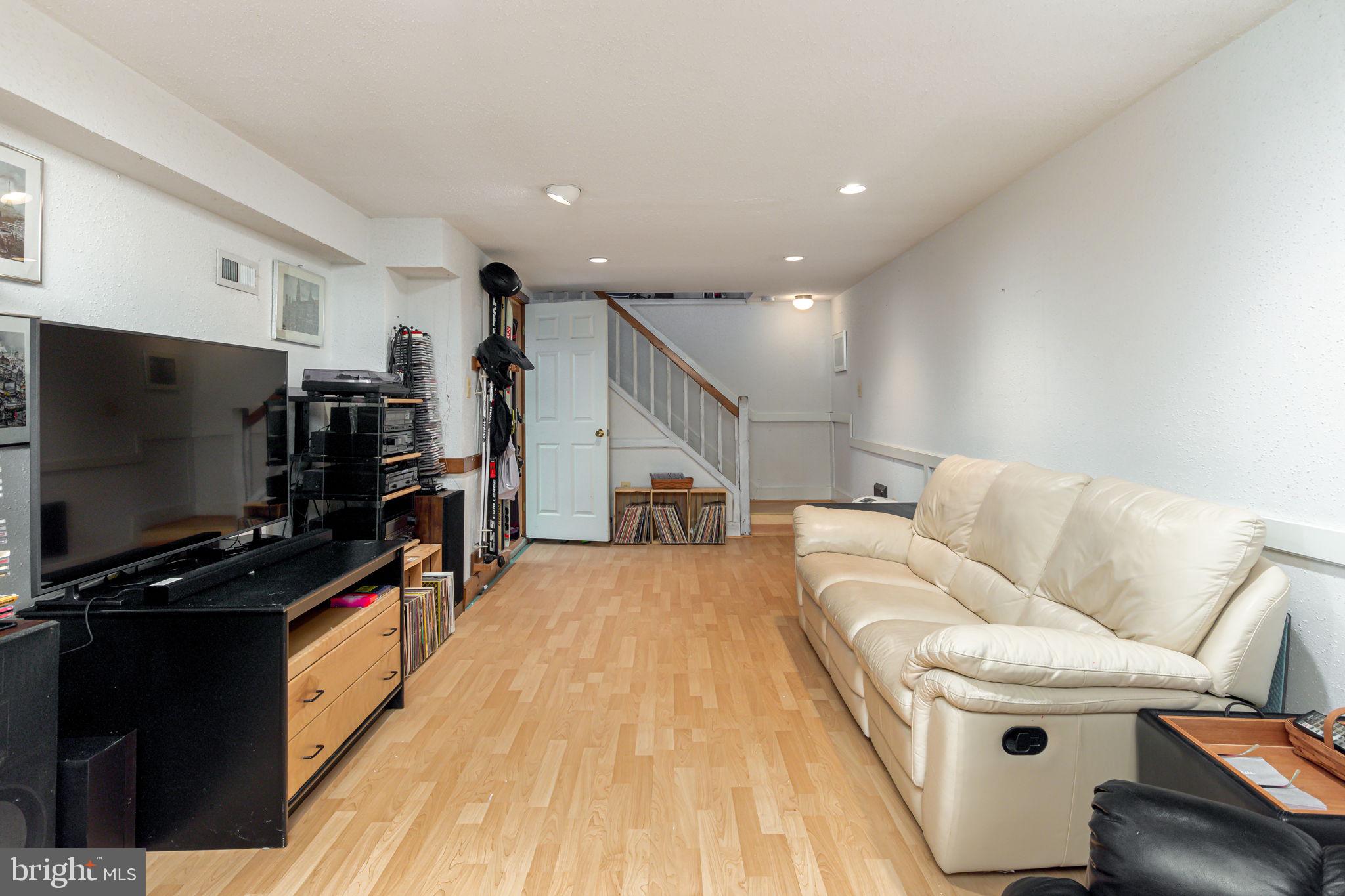 7703 Brooklyn Bridge Road Laurel, MD 20707 - Photo 29 of 40 Gallery Image 29