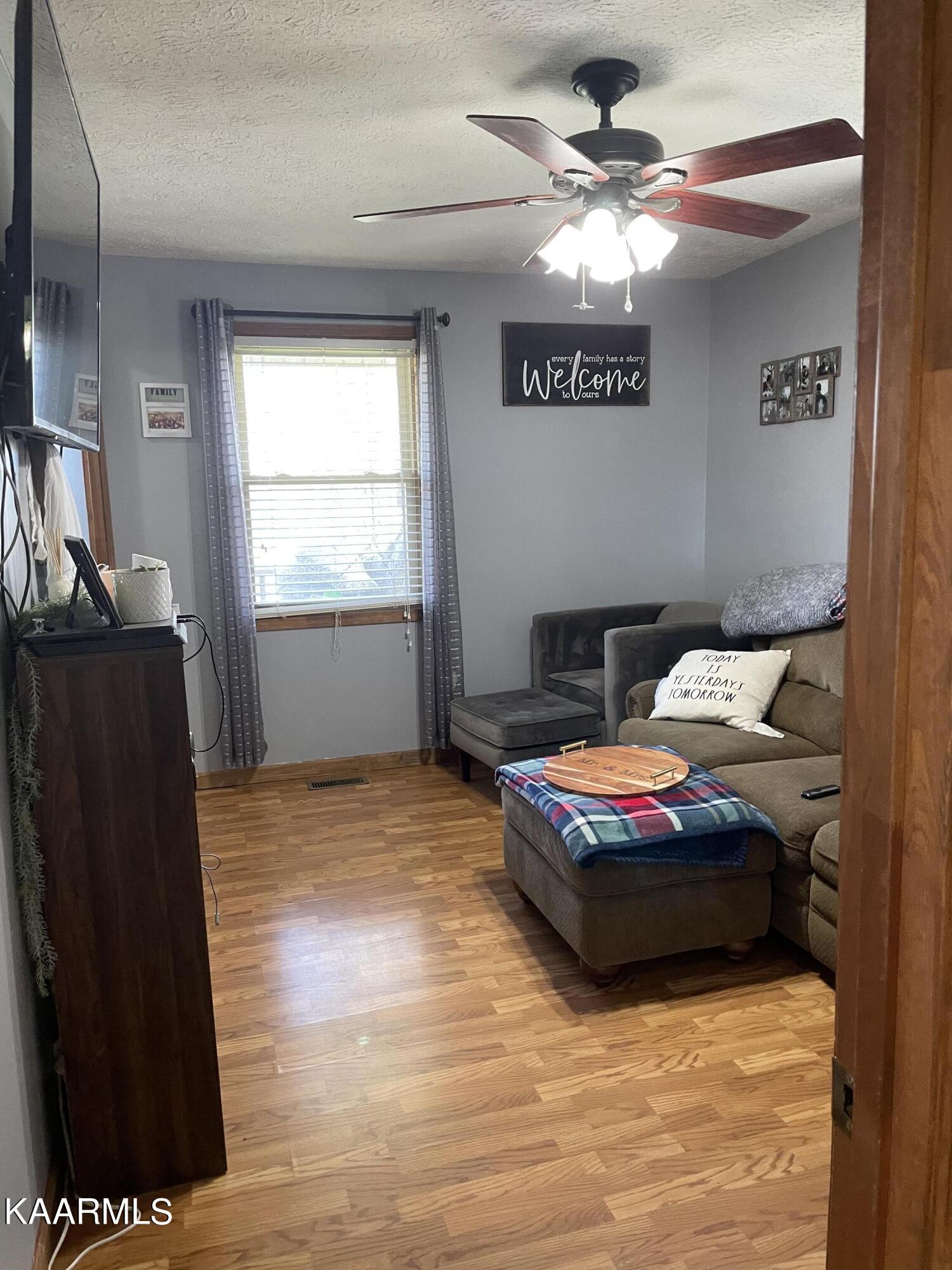 397 Whitaker Lane Tazewell, TN 37879 - Photo 9 of 13 7F8789B6-365C-4C7C-A110-CF107F22ECCC