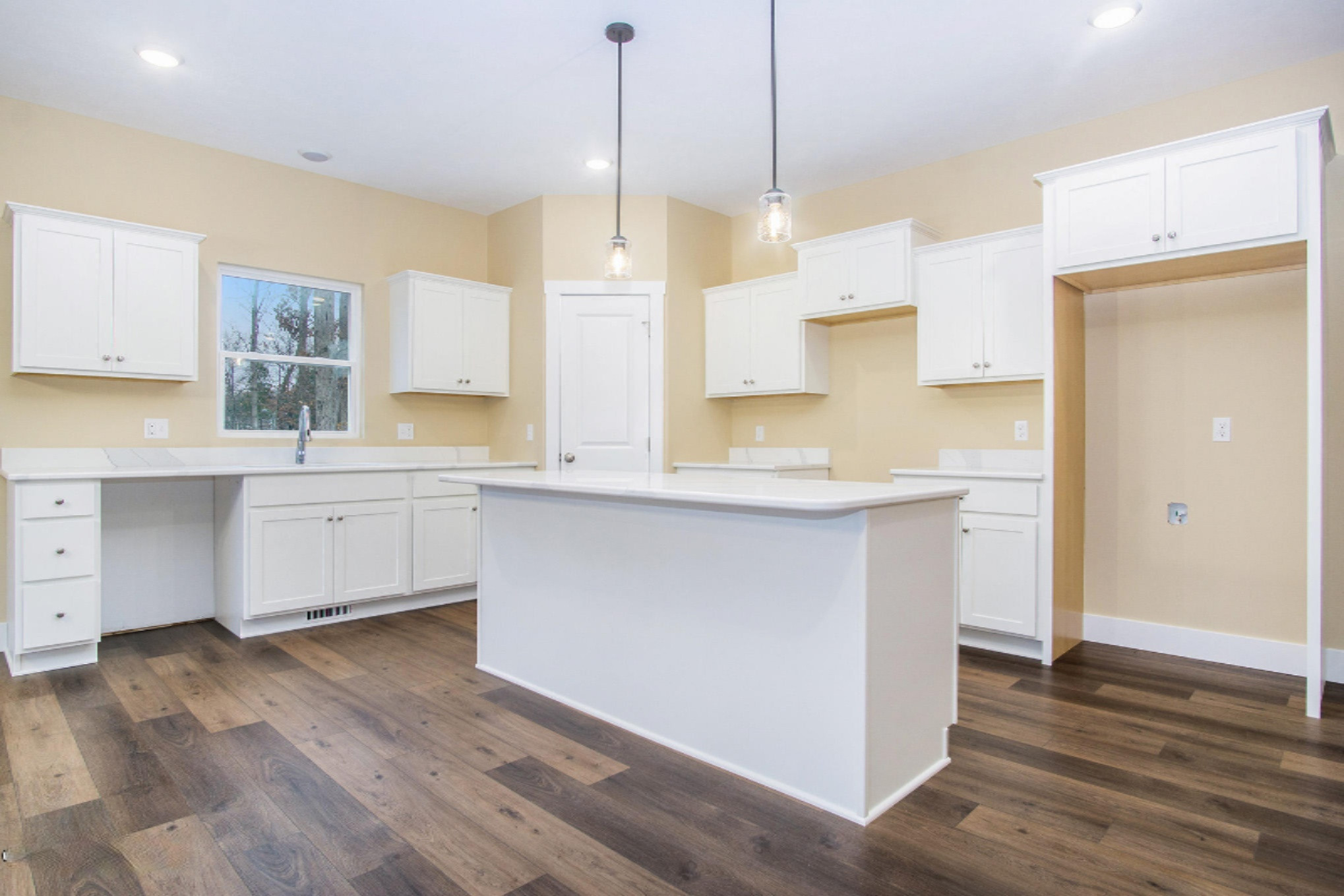 6037 Turtle Ridge Muskegon, MI 49444 - Photo 4 of 37 DSC04307