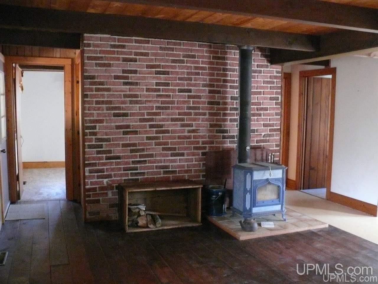 N3392 16 16 Mile Lake Road Munising, MI 49862 - Photo 6 of 24