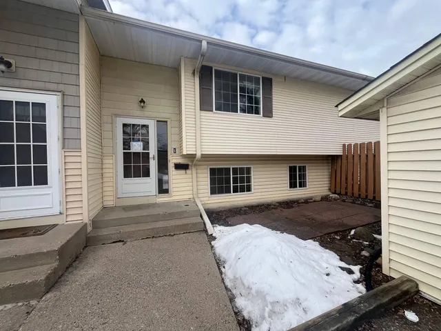 $184,500 | 4041 West 125th Street, Unit 15, Savage, MN 55378