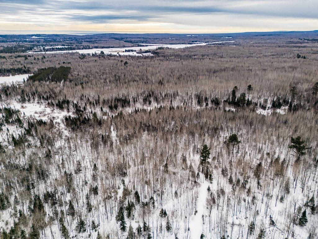 Two Westover Road Two Harbors, MN 55616 - Photo 3 of 9