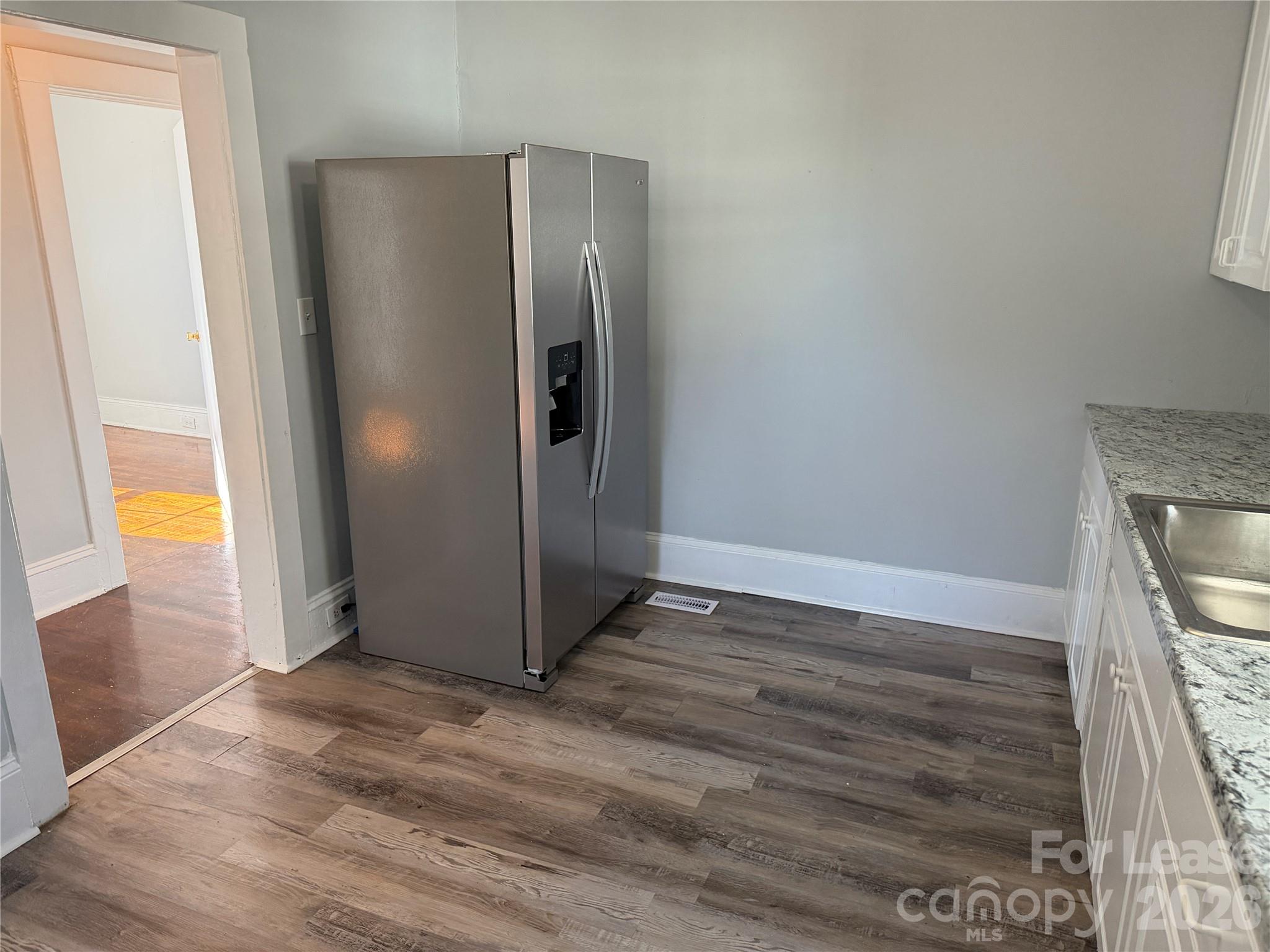 1500 Allen Street Charlotte, NC 28205 - Photo 4 of 15