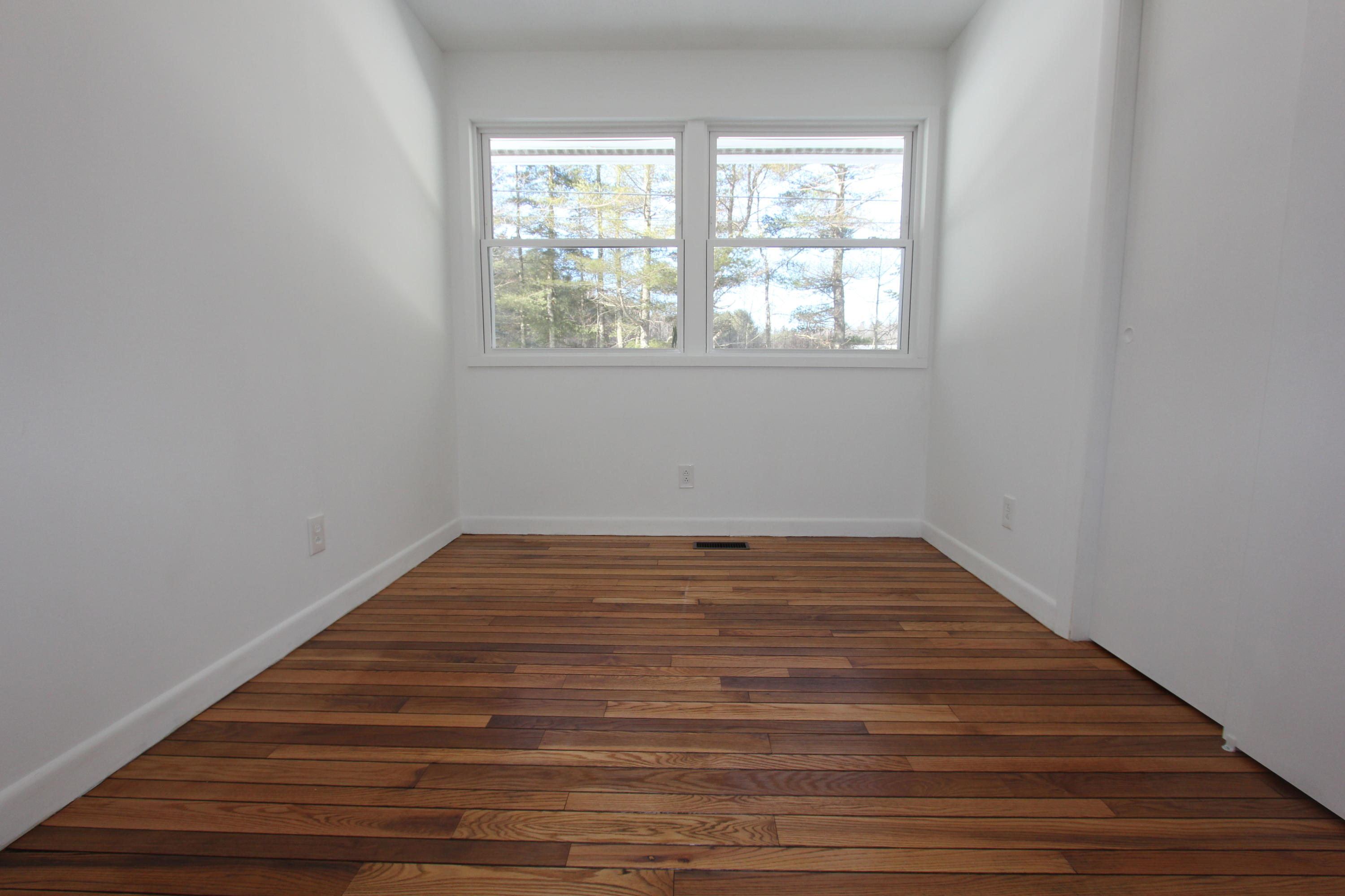 82 Lisbon Road Sabattus, ME 04280 - Photo 16 of 38 Bedroom