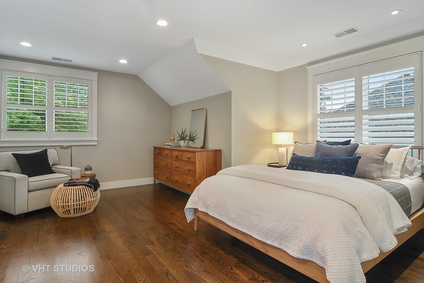 16 Elmore Street Park Ridge, IL 60068 - Photo 12 of 29