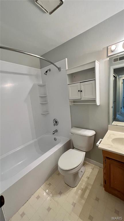 717 Ridgeside Drive, Unit L Ballwin, MO 63021 - Photo 8 of 11