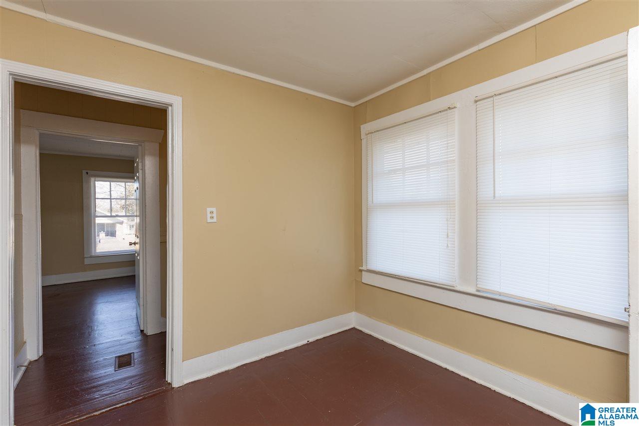 304 12th Street Southwest Birmingham, AL 35211 - Photo 15 of 25