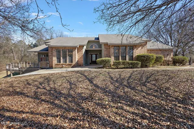 $488,000 | 7994 Midway Road, Raymond, MS 39154