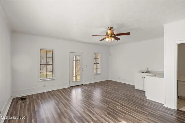 $488,000 | 7994 Midway Road, Raymond, MS 39154