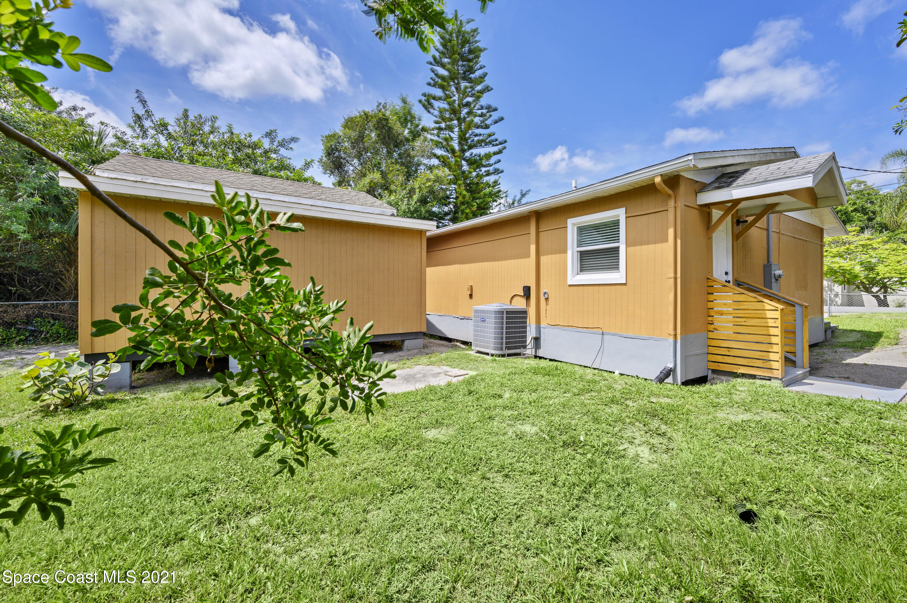 228 Lincoln Road Cocoa, FL 32926 - Photo 18 of 23 DSC_2660-NEF