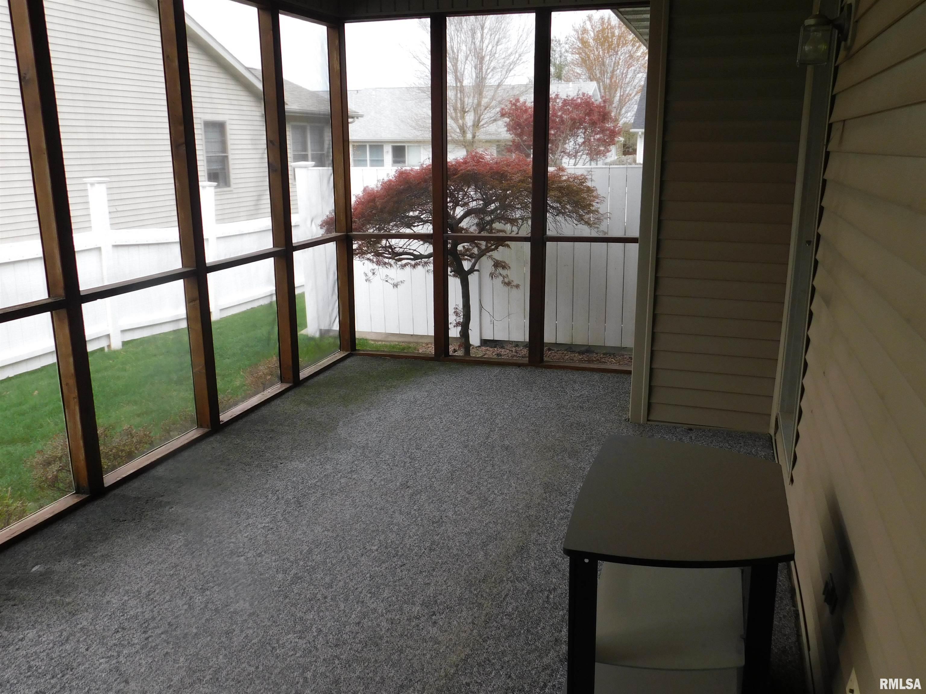 7112 Preston Drive Springfield, IL 62711 - Photo 9 of 20