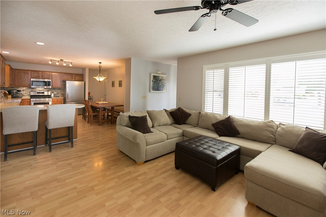 19325 Homeway Road Cleveland, OH 44135 - Photo 6 of 31 Gallery Image 6