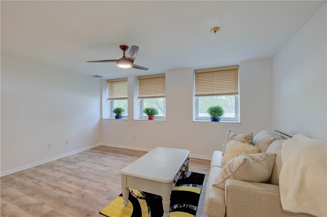 3524 West Shore Road, Unit 220 Warwick, RI 02886 - Photo 12 of 20