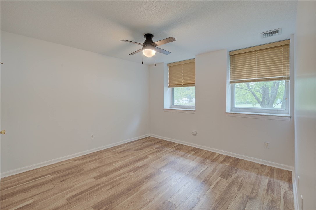 3524 West Shore Road, Unit 220 Warwick, RI 02886 - Photo 17 of 20