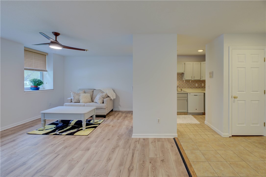 3524 West Shore Road, Unit 220 Warwick, RI 02886 - Photo 10 of 20