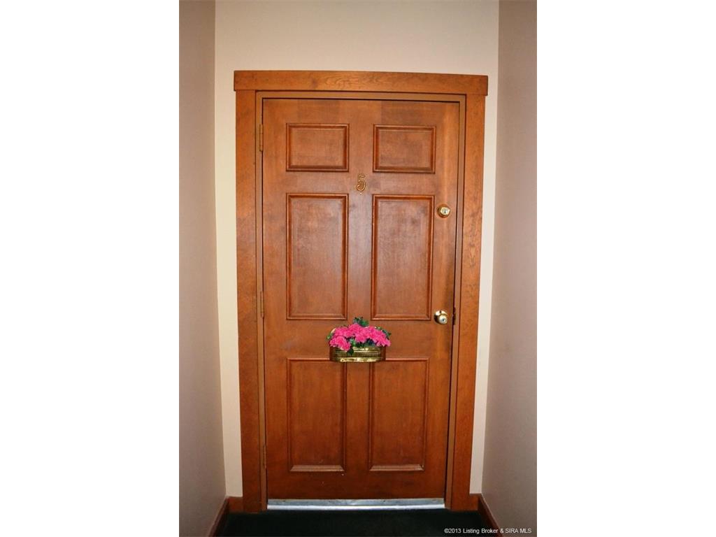 2900 Middle Road, Unit 5 Jeffersonville, IN 47130 - Photo 11 of 36 Gallery Image 11