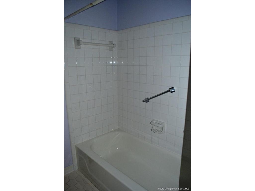 2900 Middle Road, Unit 5 Jeffersonville, IN 47130 - Photo 23 of 36 Gallery Image 23