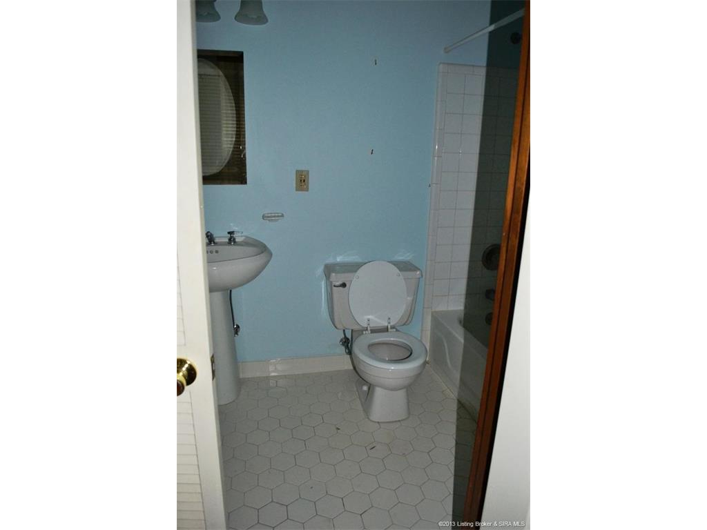2900 Middle Road, Unit 5 Jeffersonville, IN 47130 - Photo 29 of 36 Gallery Image 29