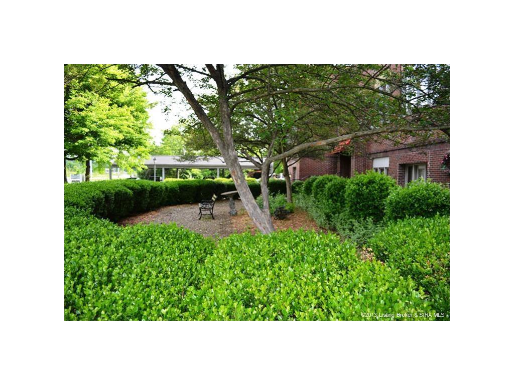 2900 Middle Road, Unit 5 Jeffersonville, IN 47130 - Photo 32 of 36 Gallery Image 32