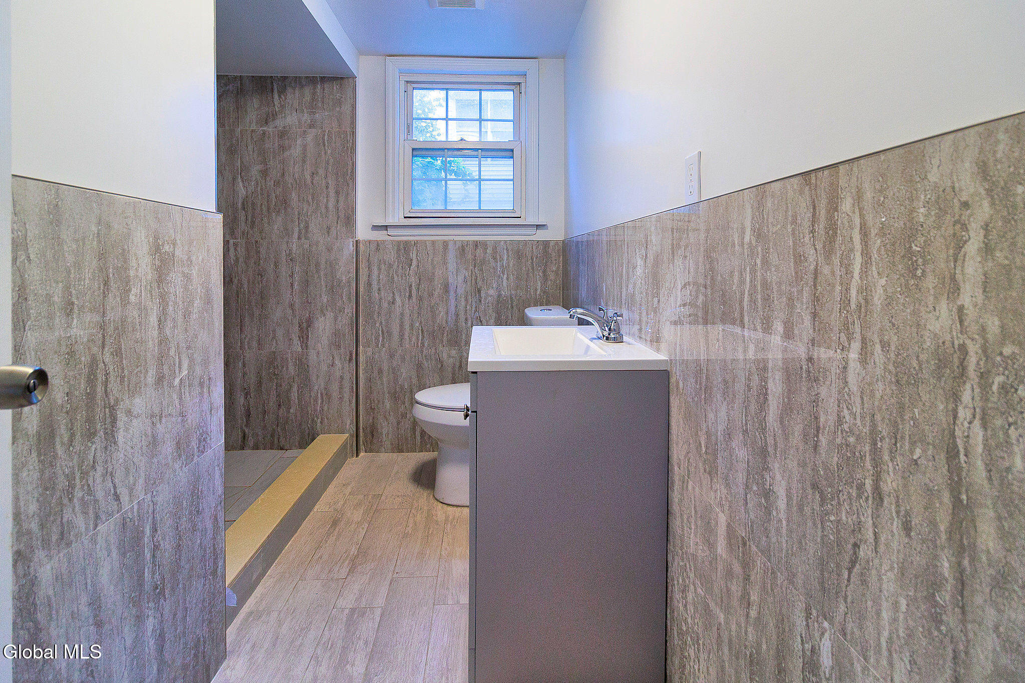 33 110th Street Troy, NY 12182 - Photo 11 of 32 33_110thSt-16