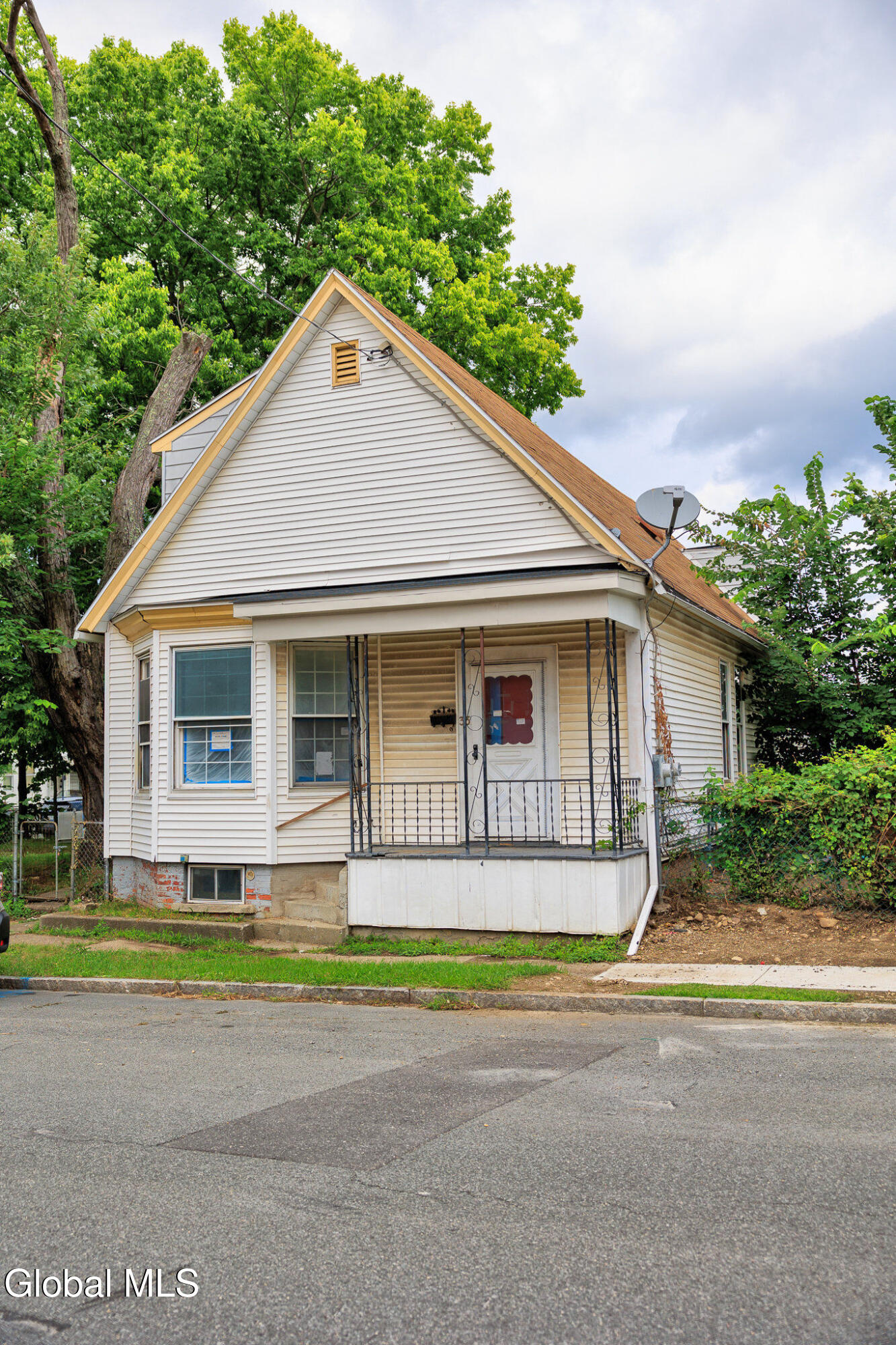 33 110th Street Troy, NY 12182 - Photo 32 of 32 33_110thSt-03