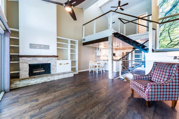$2,700 | 300 Rush Creek Drive, Unit A2, Heath, TX 75032