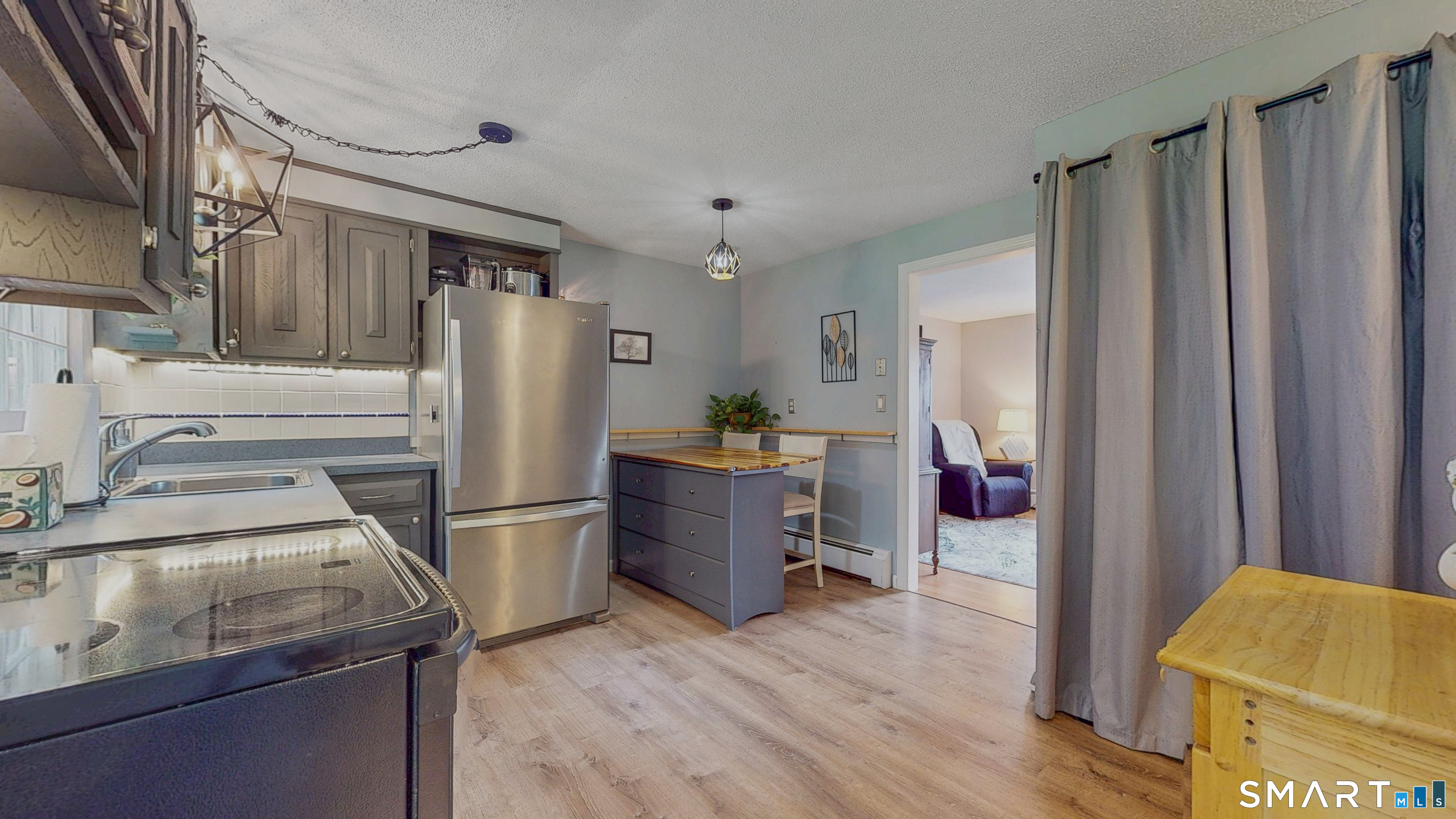 201 Regan Road, Unit 30A Vernon, CT 06066 - Photo 6 of 24 Gallery Image 6