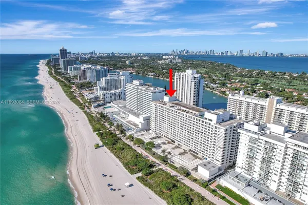 $5,500 | 5555 Collins Avenue, Unit 3N, Miami Beach, FL 33140