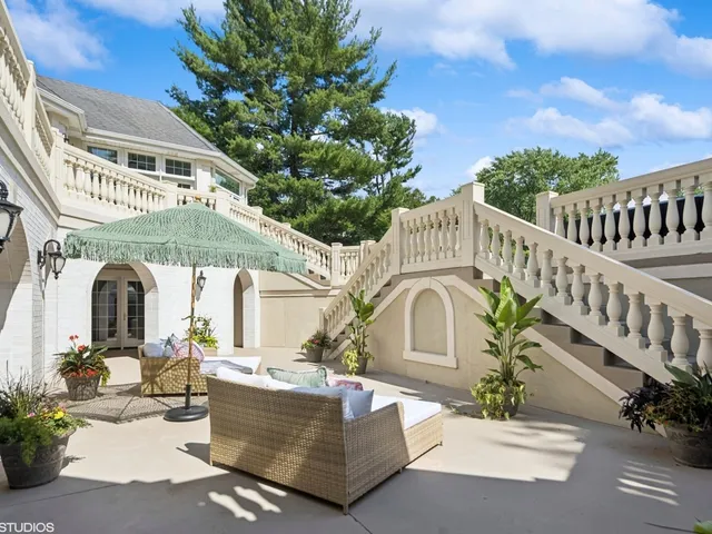 $6,150,000 | 5-n113 Burr Road, St. Charles, IL 60175