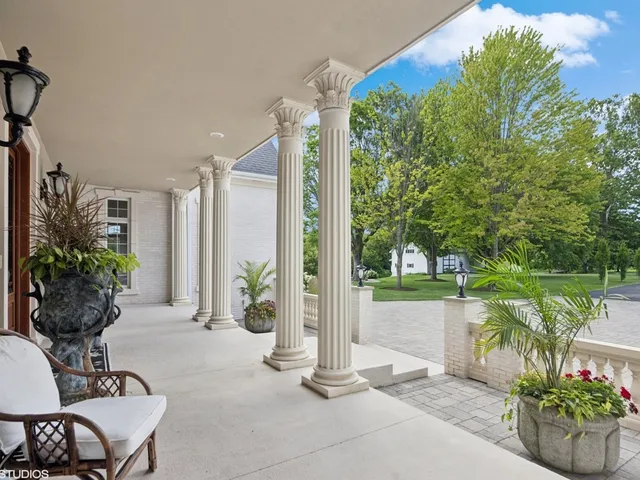 $6,150,000 | 5-n113 Burr Road, St. Charles, IL 60175