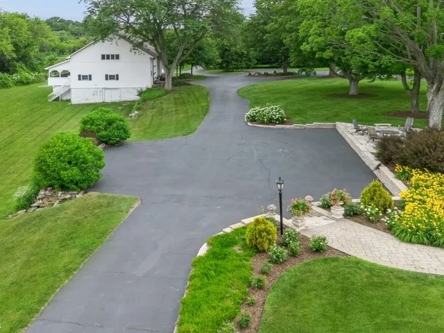 $6,150,000 | 5-n113 Burr Road, St. Charles, IL 60175