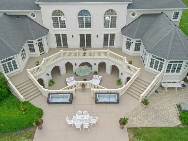 $6,150,000 | 5-n113 Burr Road, St. Charles, IL 60175