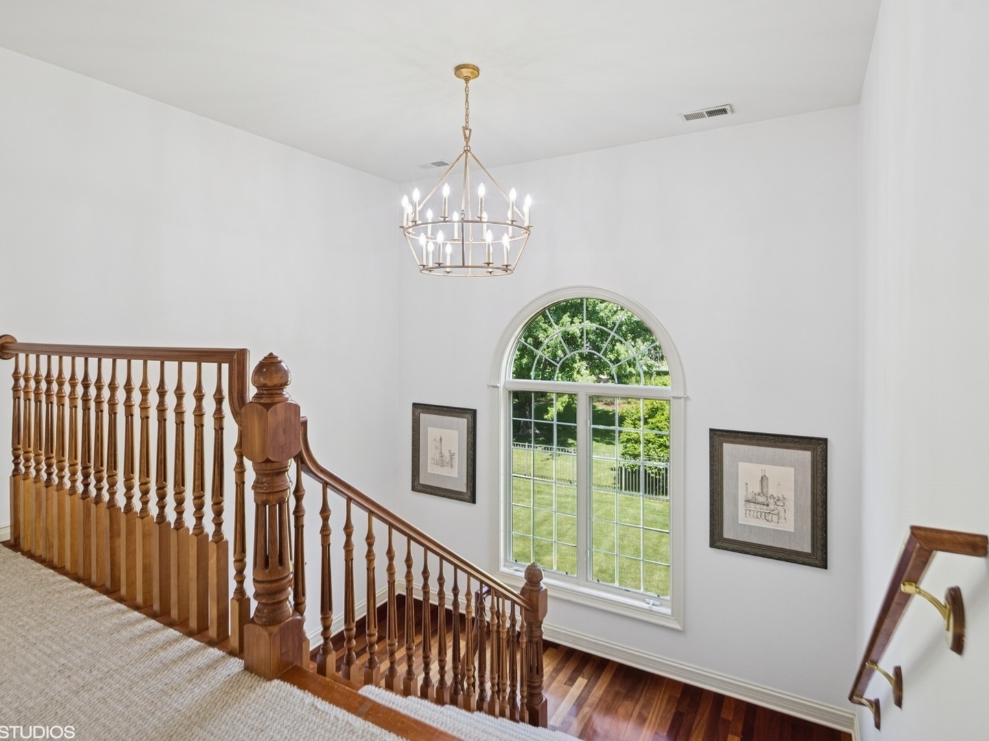 5-n113 Burr Road St. Charles, IL 60175 - Photo 31 of 130 a view of entryway with wooden floor