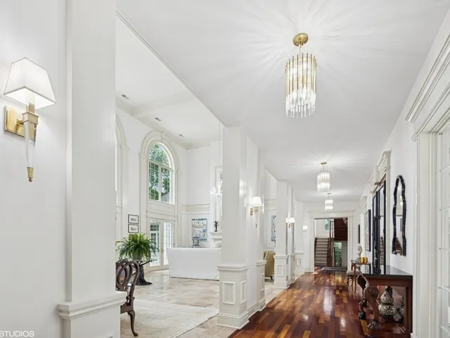 $6,150,000 | 5-n113 Burr Road, St. Charles, IL 60175