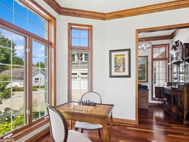 $6,150,000 | 5-n113 Burr Road, St. Charles, IL 60175