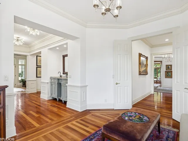 $6,150,000 | 5-n113 Burr Road, St. Charles, IL 60175