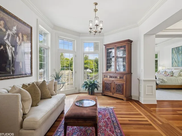 $6,150,000 | 5-n113 Burr Road, St. Charles, IL 60175