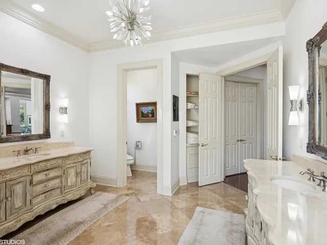 $6,150,000 | 5-n113 Burr Road, St. Charles, IL 60175